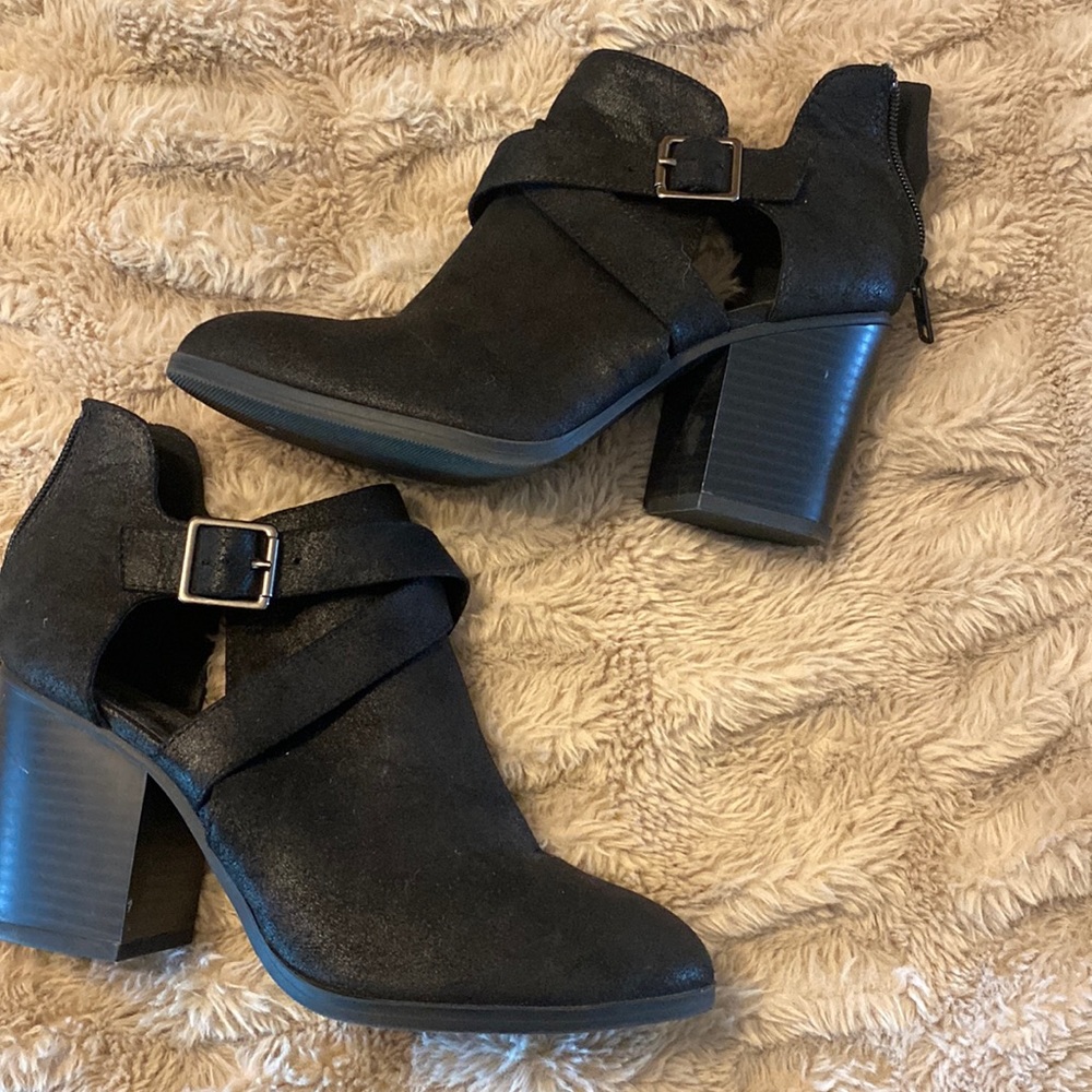 Women’s booties